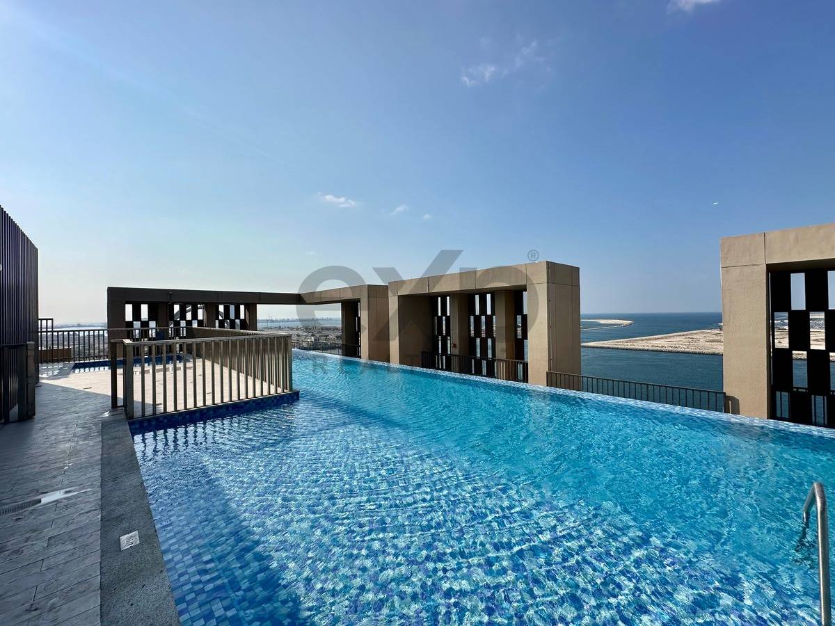 Apartment for rent in Dubai, Deira, Dubai, 1433 ft²