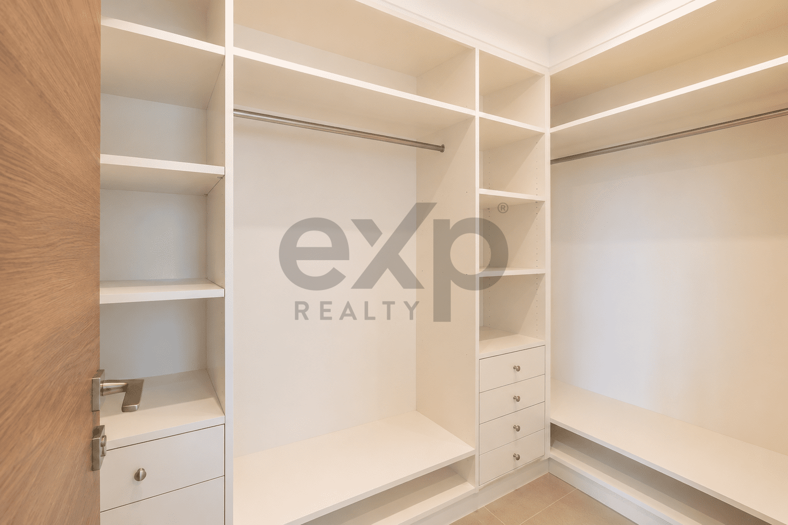 Vacant | Large Corner Plot | Single Row  Villa 5