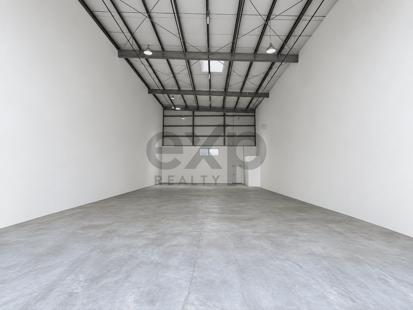 Warehouse for rent in Dubai, Al Quoz, Dubai, 3000 ft²