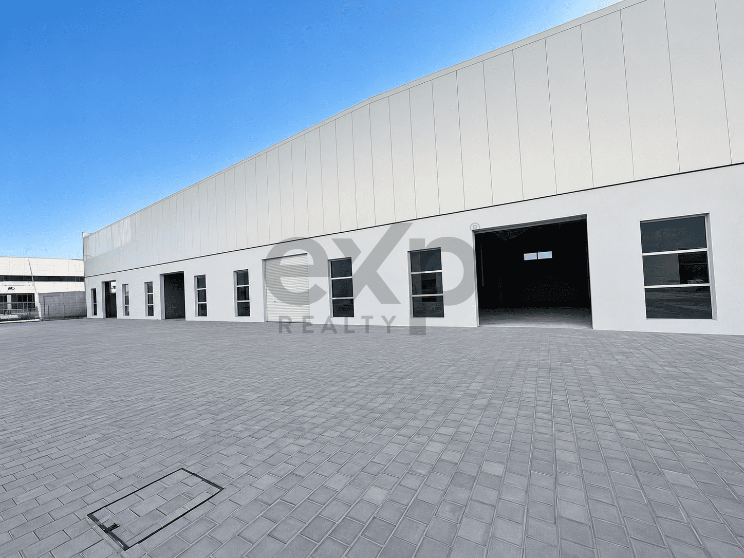 Warehouse for rent in Dubai, Al Quoz, Dubai, 3000 ft²