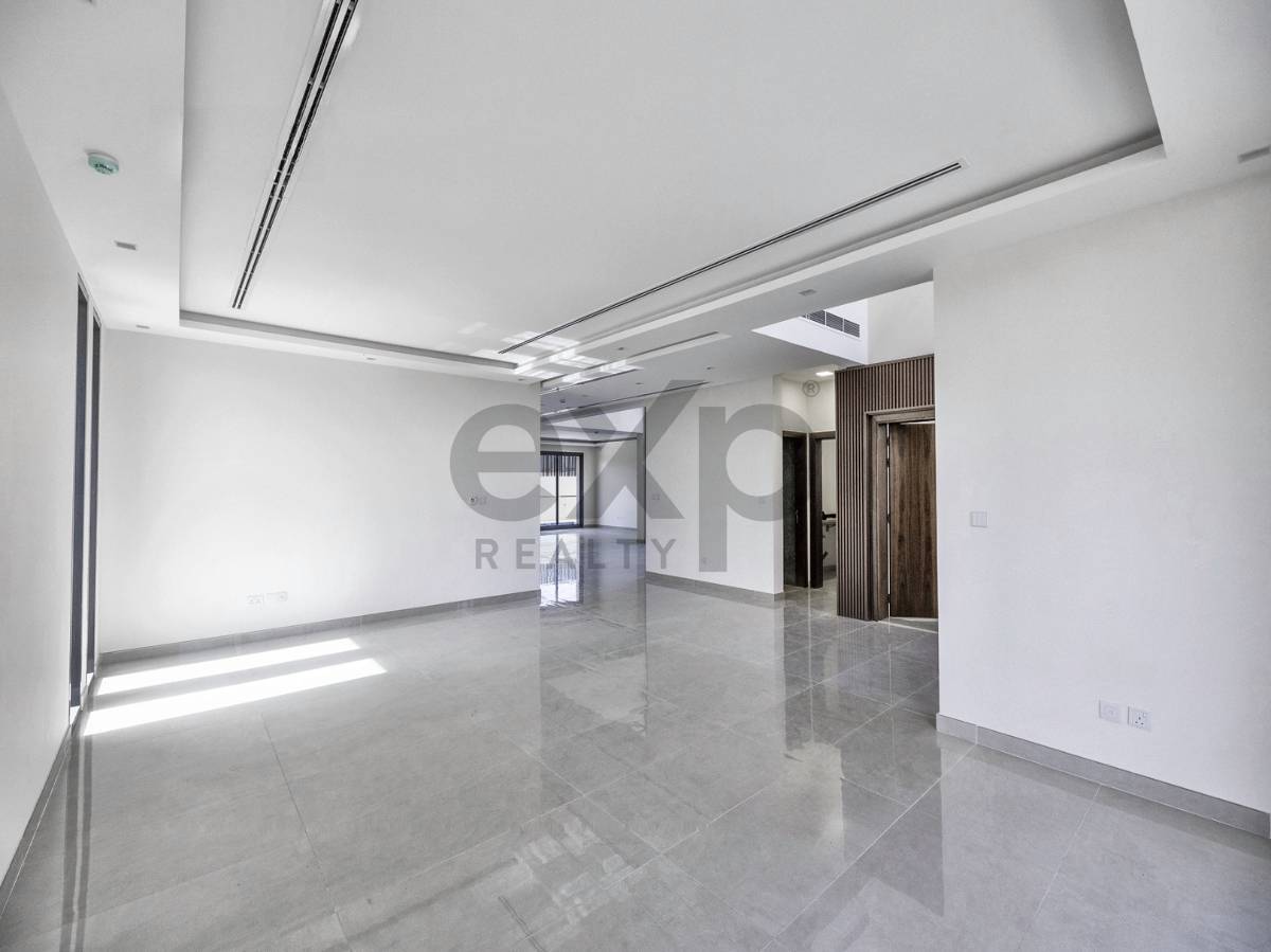 Villa for rent in Dubai, Al Furjan, Dubai, 6477 ft²