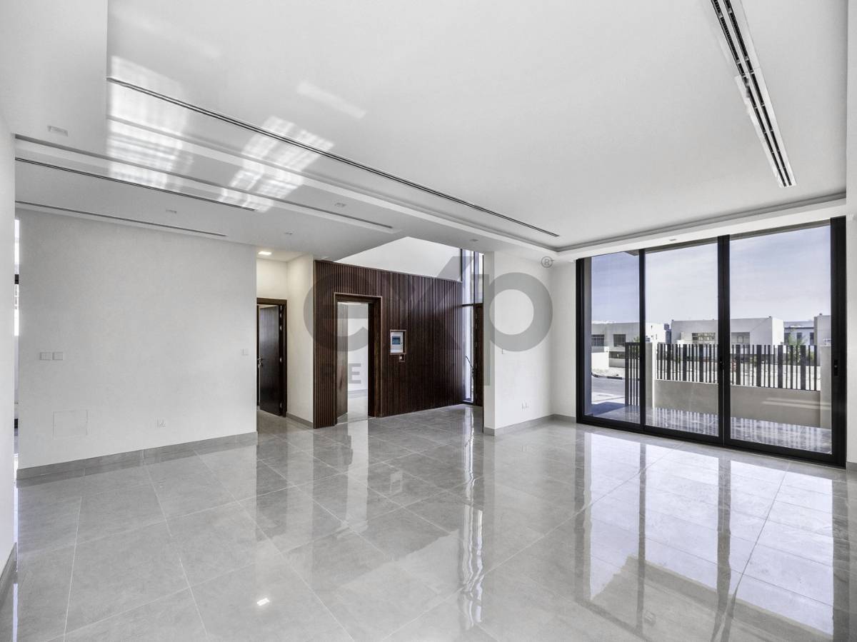 Villa for rent in Dubai, Al Furjan, Dubai, 6477 ft²