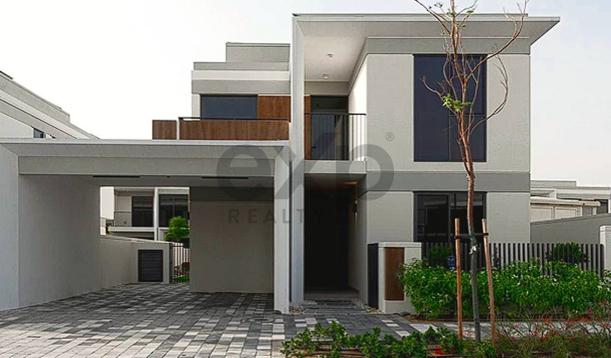 Villa for rent in Dubai, Tilal Al Ghaf, Dubai, 4762 ft²