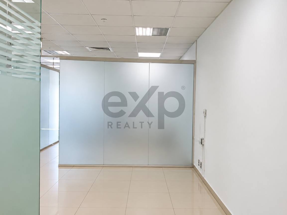 OFFICE for rent in Dubai, Business Bay, Dubai, 934 ft²