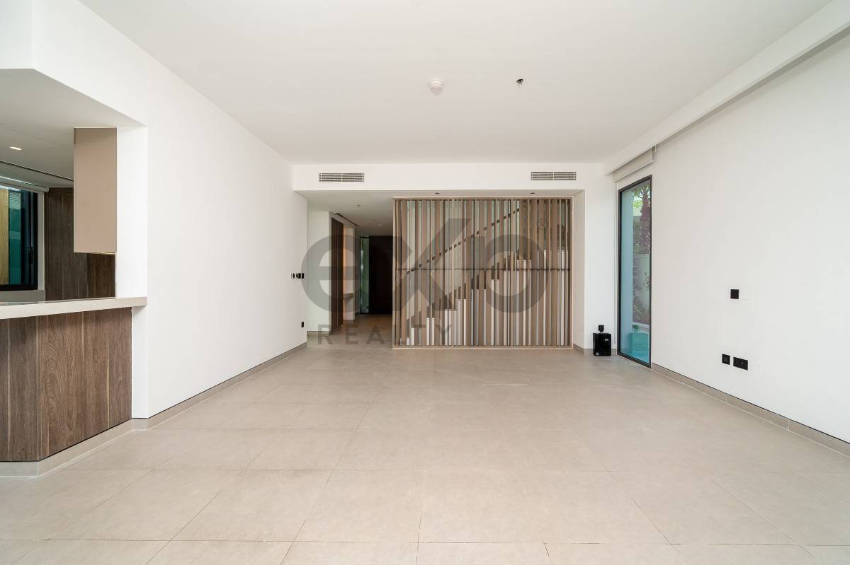 VILLA for rent in Dubai, Tilal Al Ghaf, Dubai, 4650 ft²