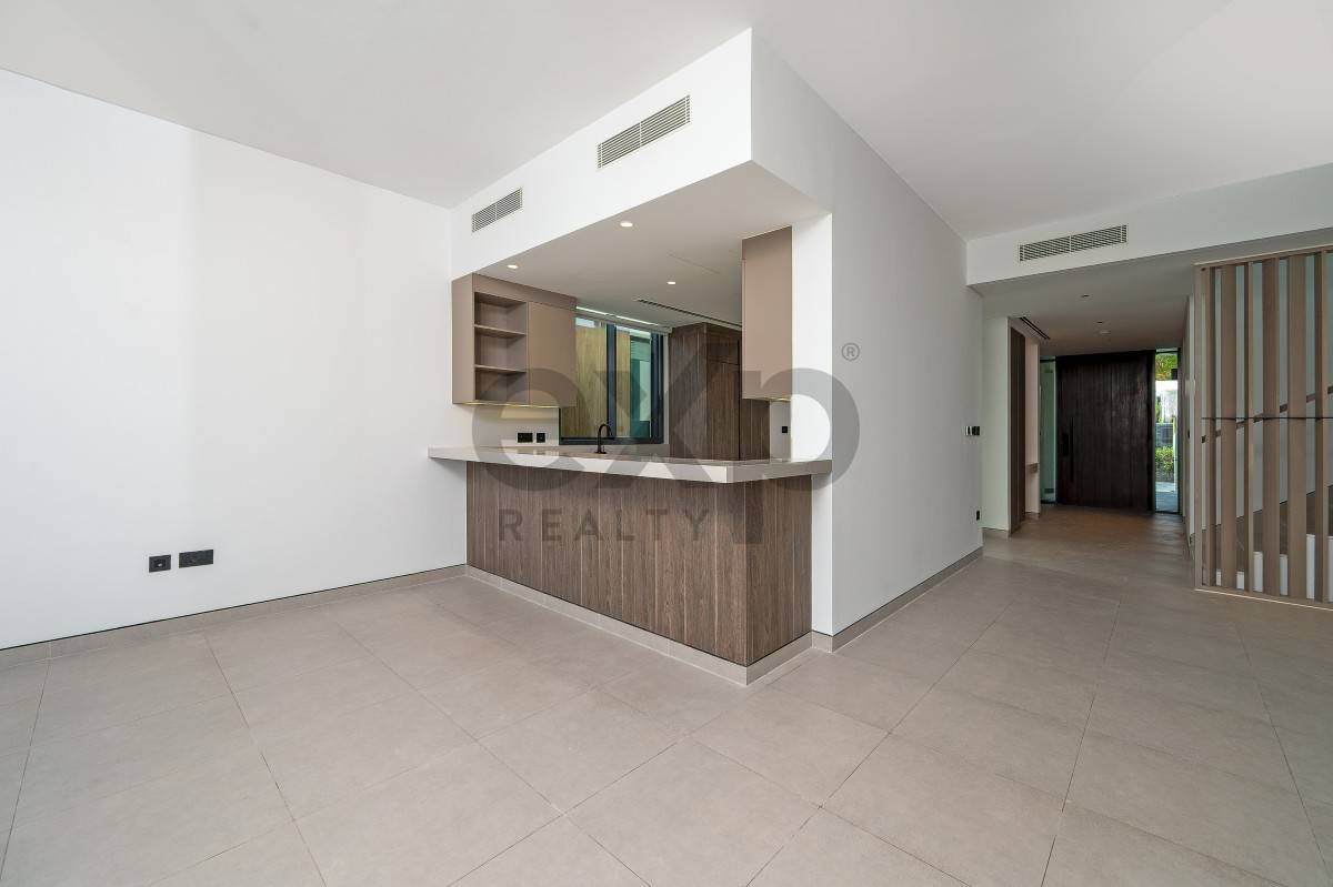 VILLA for rent in Dubai, Tilal Al Ghaf, Dubai, 4650 ft²