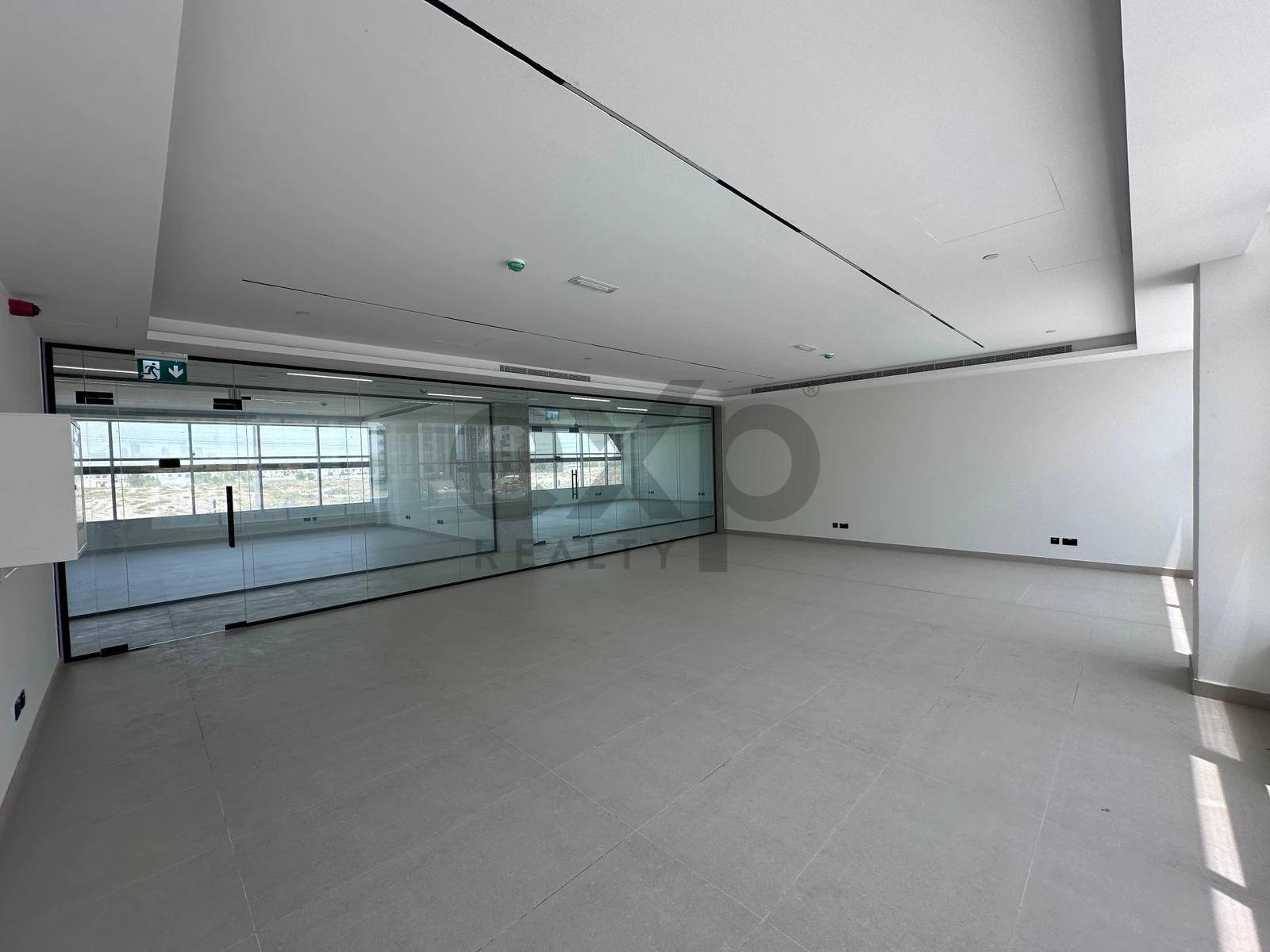 Office for rent in Dubai, Dubai Investment Park (DIP), Dubai, 1400 ft²