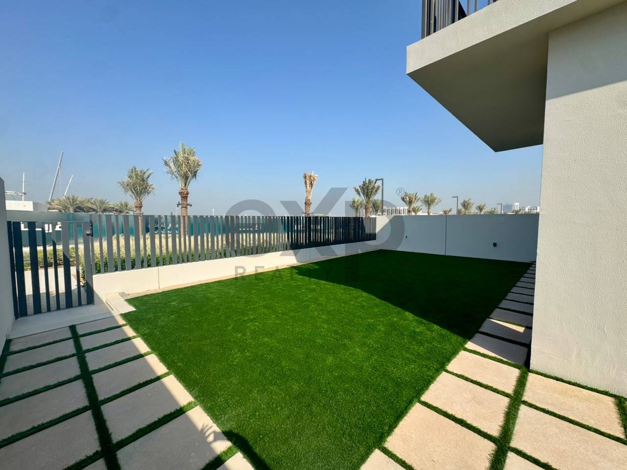Townhouse for rent in Dubai, Jebel Ali, Dubai, 3842 ft²