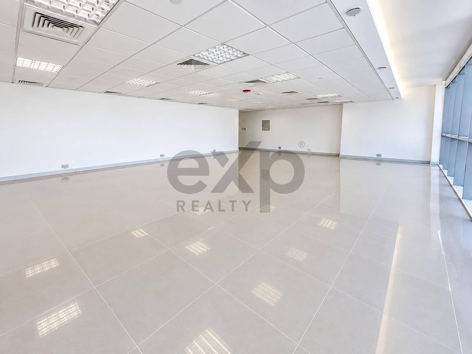 OFFICE for rent in Dubai, Jumeirah Lake Towers (JLT), Dubai, 996 ft²