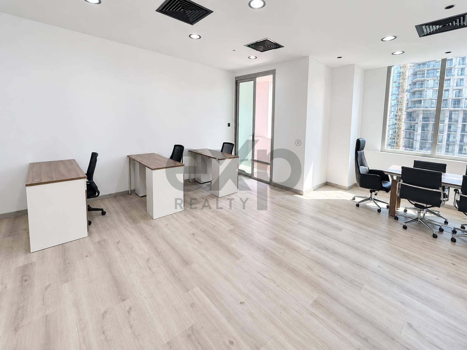 OFFICE for rent in Dubai, Business Bay, Dubai, 1158 ft²