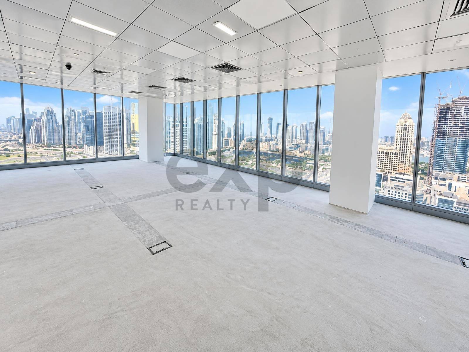 مكتب for rent in Dubai, Dubai Internet City, Dubai, 14731 ft²