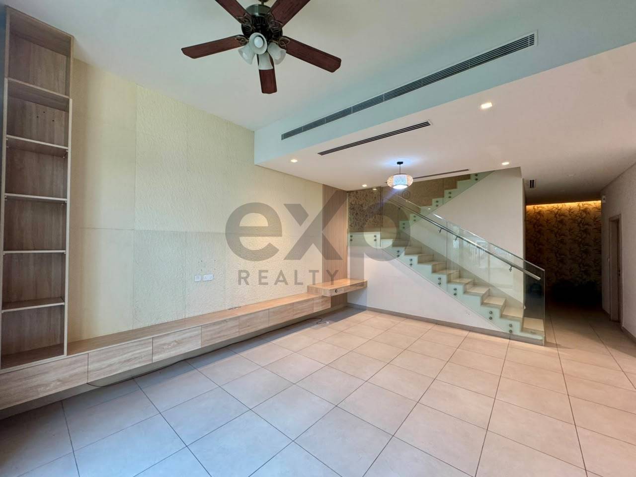Townhouse for rent in Dubai, Al Furjan, Dubai, 2745 ft²
