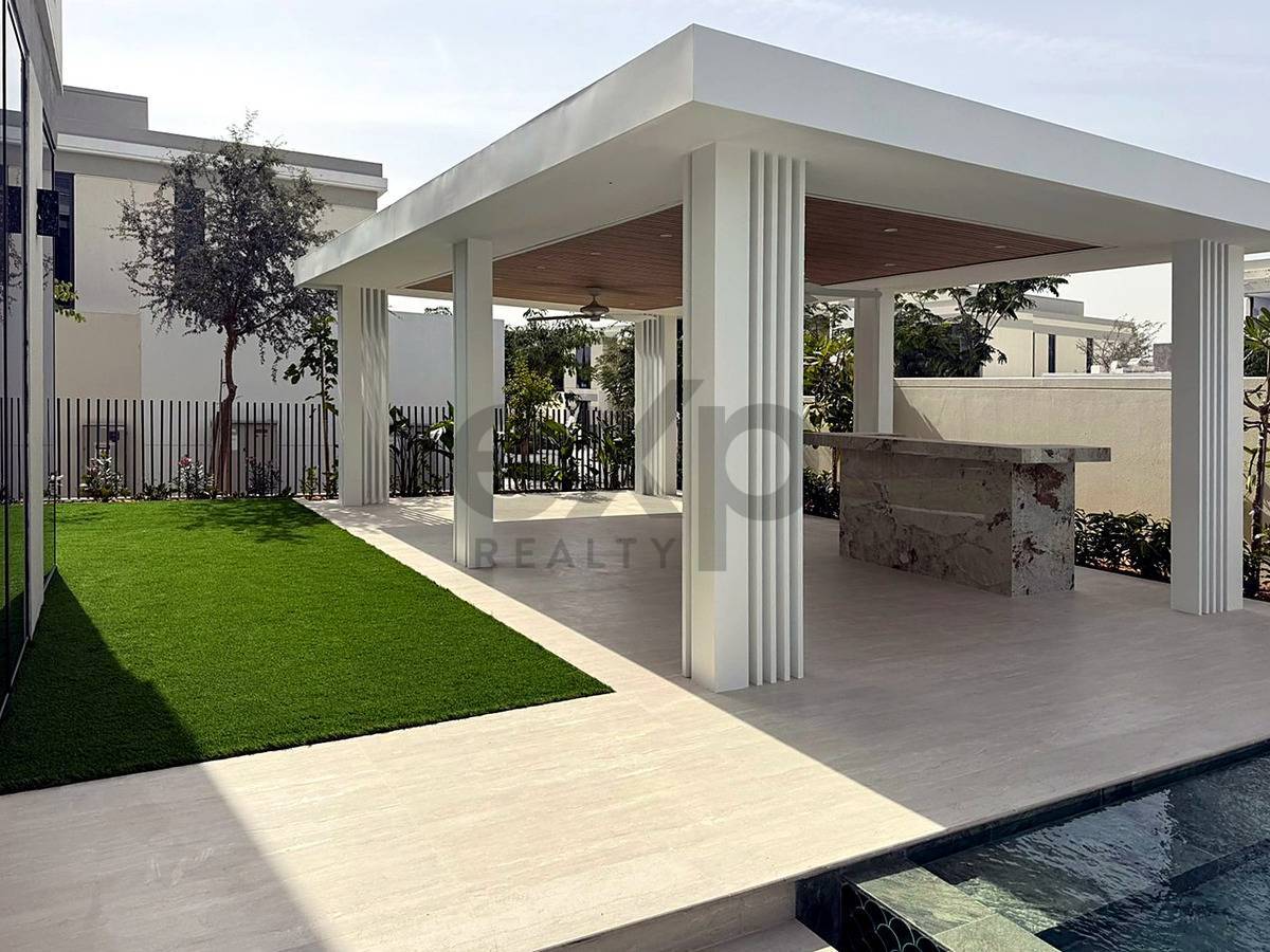 Villa for rent in Dubai, Tilal Al Ghaf, Dubai, 5697 ft²