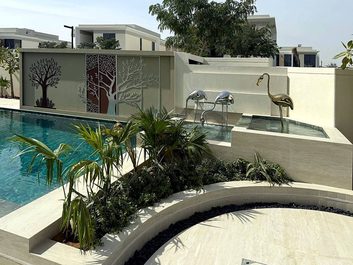 Villa for rent in Dubai, Tilal Al Ghaf, Dubai, 5697 ft²