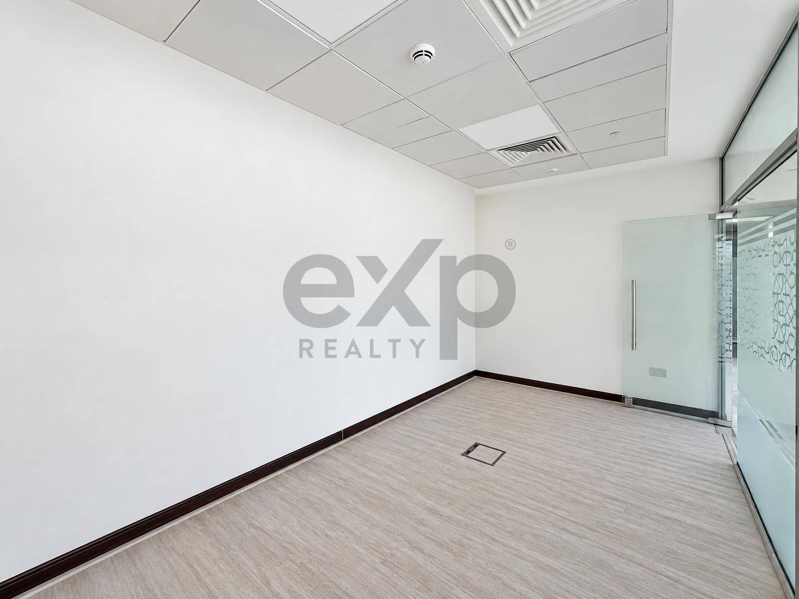 مكتب for rent in Dubai, Downtown Dubai, Dubai, 6363 ft²