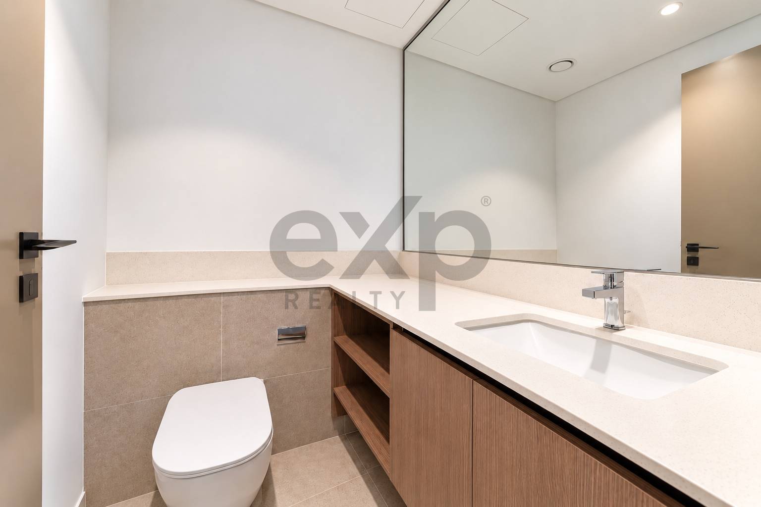 Villa for rent in Dubai, Tilal Al Ghaf, Dubai, 3200 ft²