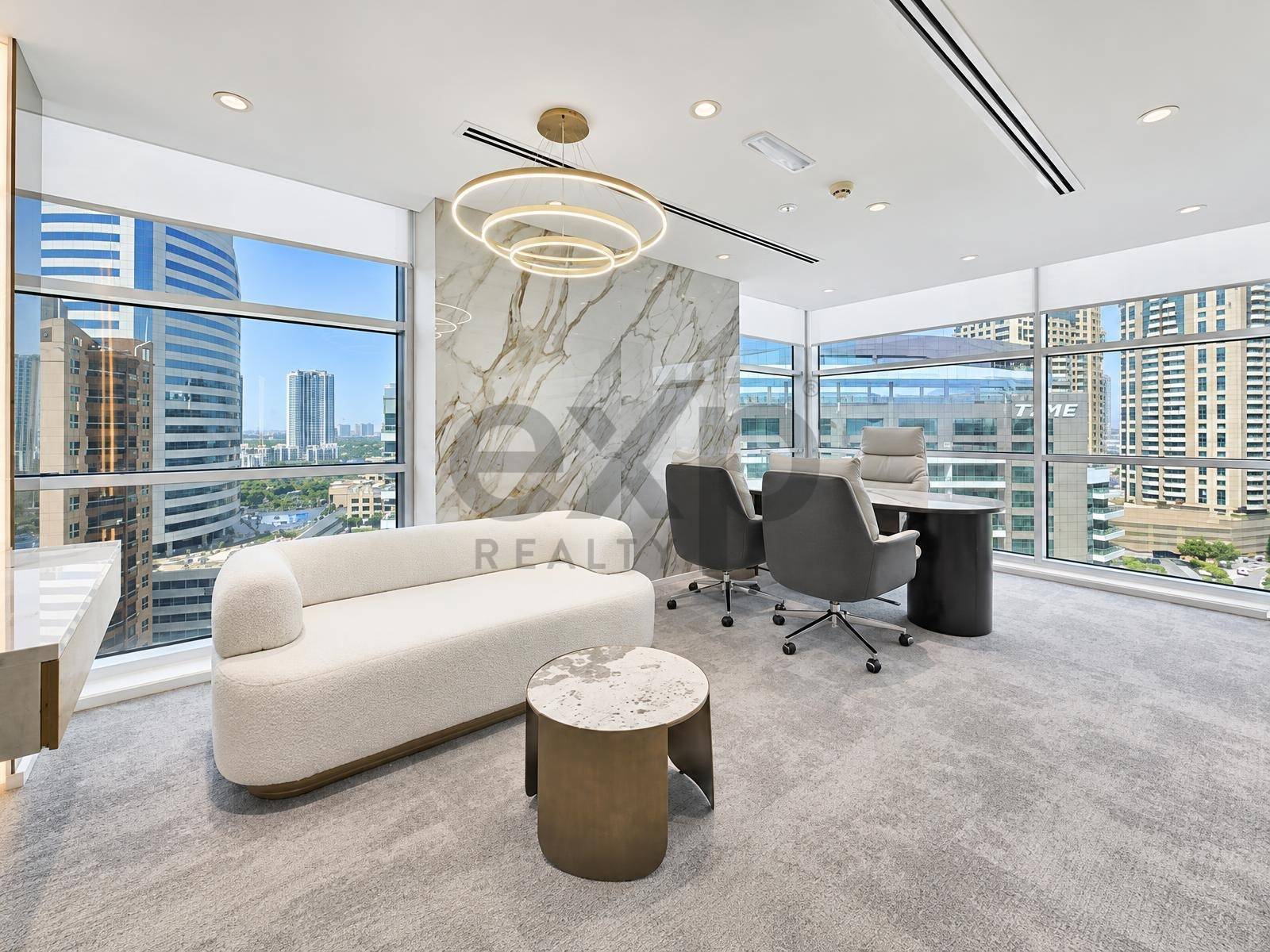 مكتب for rent in Dubai, Business Bay, Dubai, 863 ft²