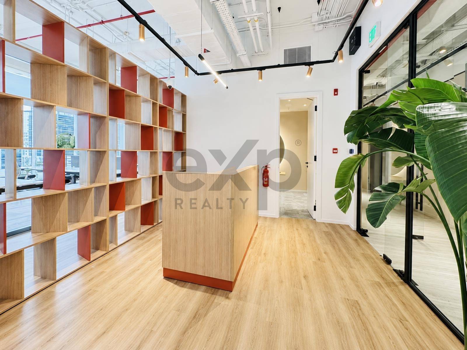 Office for rent in Dubai, Downtown Dubai, Dubai, 1808 ft²