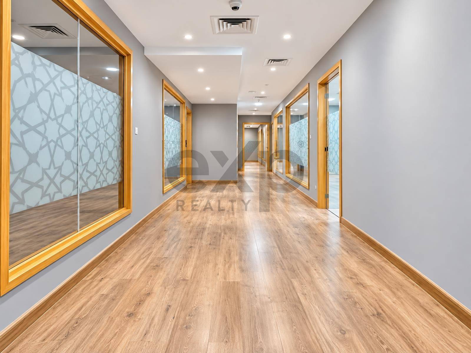 Office for rent in Dubai, Dubai Media City, Dubai, 3466 ft²