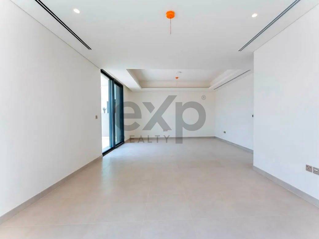 Villa for sale in Dubai, Arabian Ranches 3, Dubai, 4908 ft²