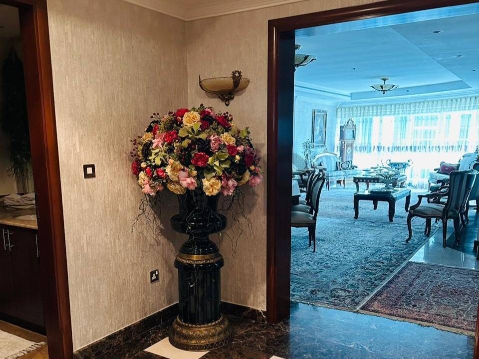 Apartment for sale in Dubai, Dubai Marina, Dubai, 3553 ft²