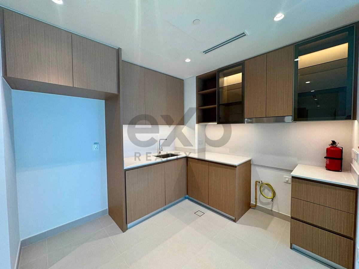 Apartment for sale in Dubai, Dubai Creek Harbour, Dubai, 983 ft²