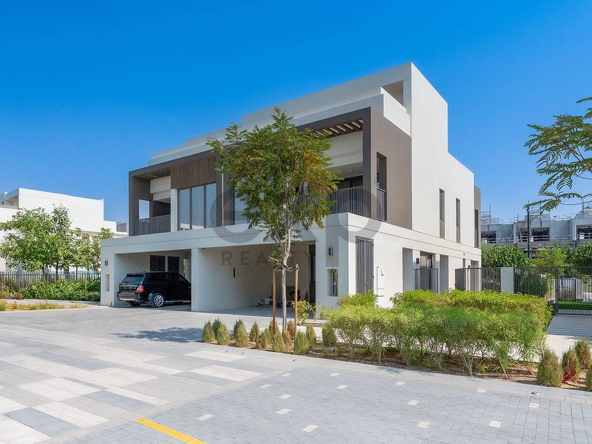 Villa for sale in Dubai, Tilal Al Ghaf, Dubai, 2428 ft²