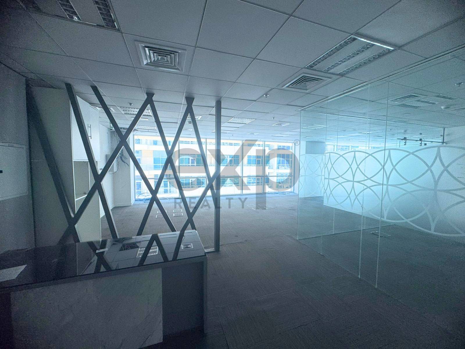 Office for sale in Dubai, Business Bay, Dubai, 1892 ft²