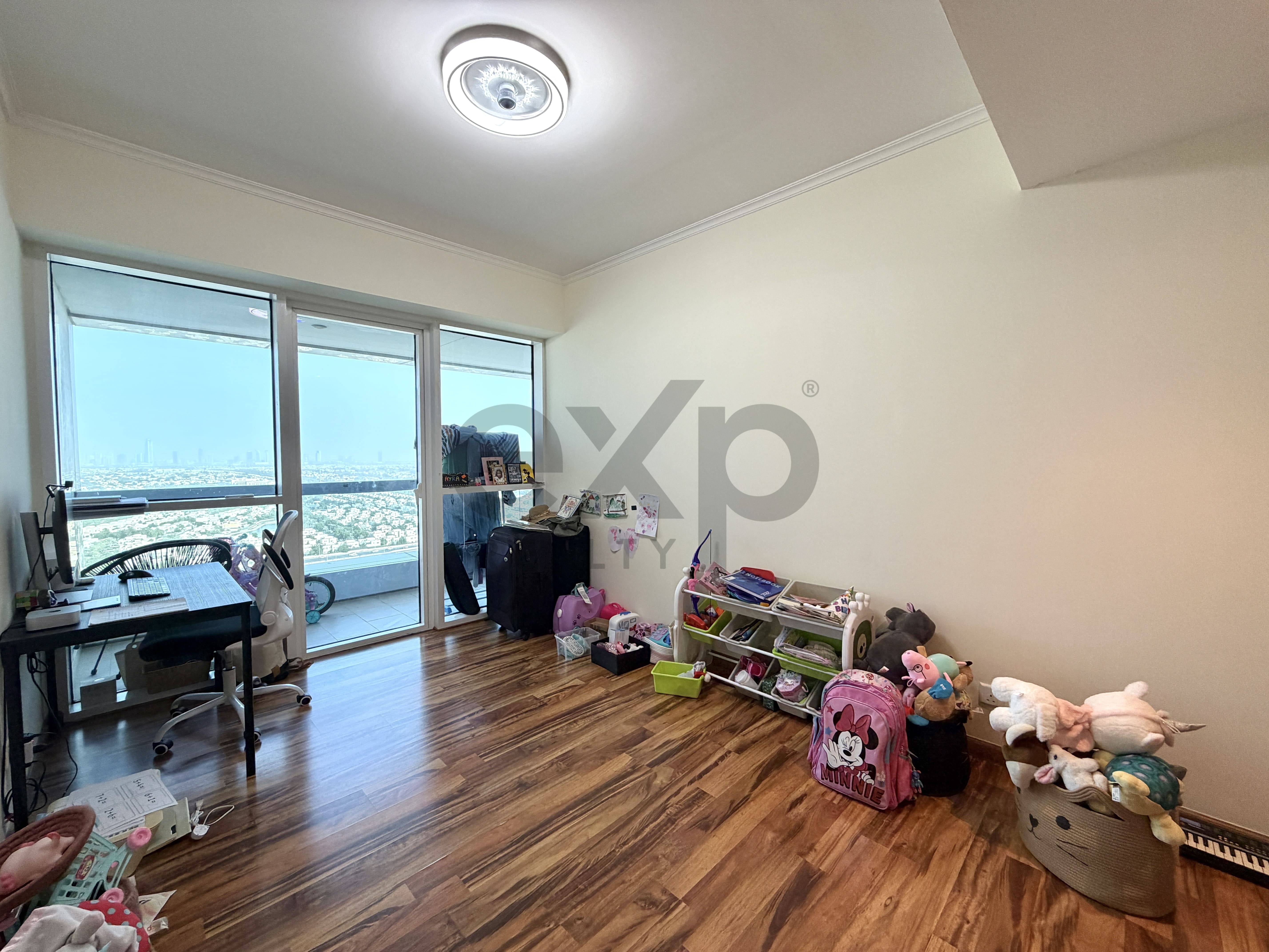 Apartment for sale in Dubai, Jumeirah Lake Towers (JLT), Dubai, 1181 ft²