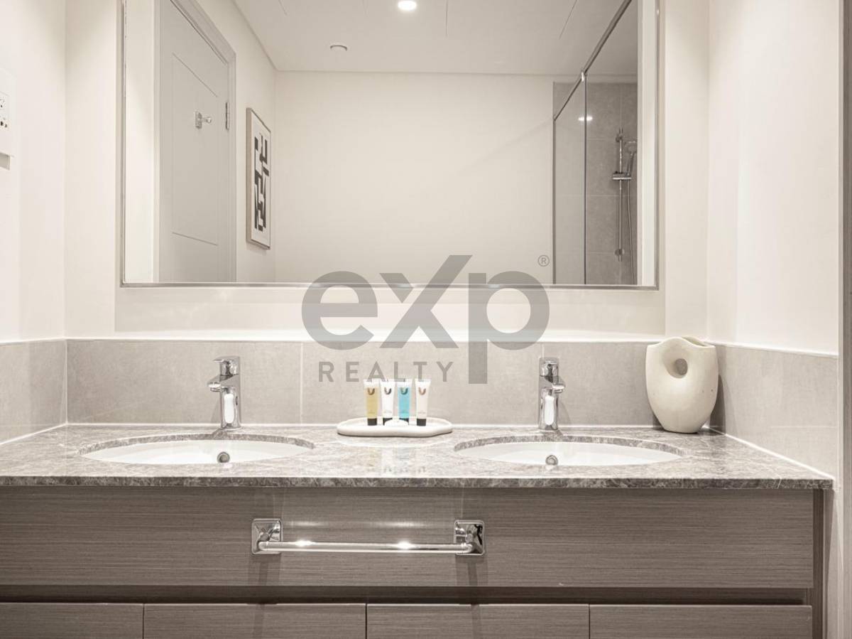 Lowest Priced Unit | High Floor | Sea View