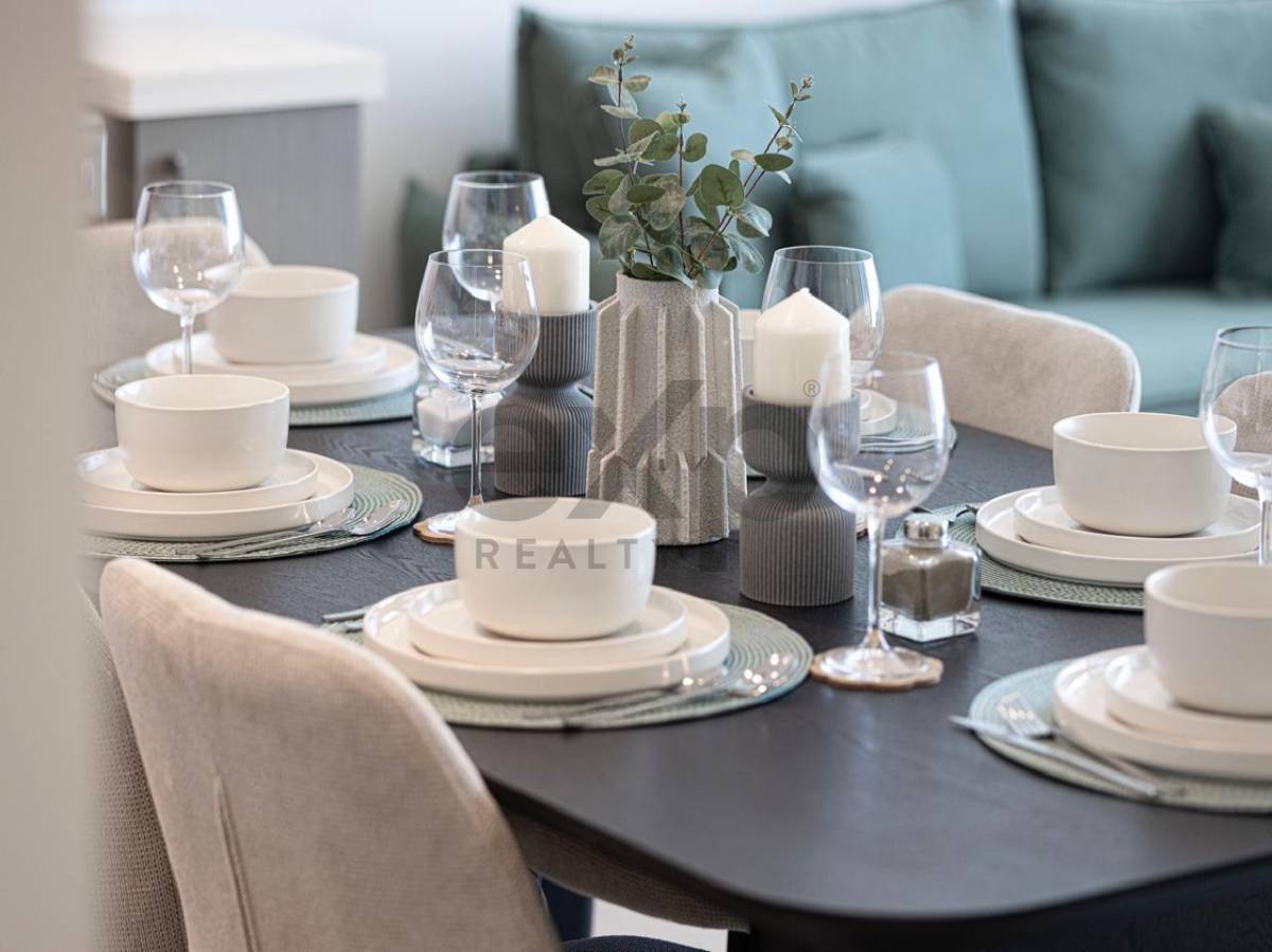 Lowest Priced Unit | High Floor | Sea View