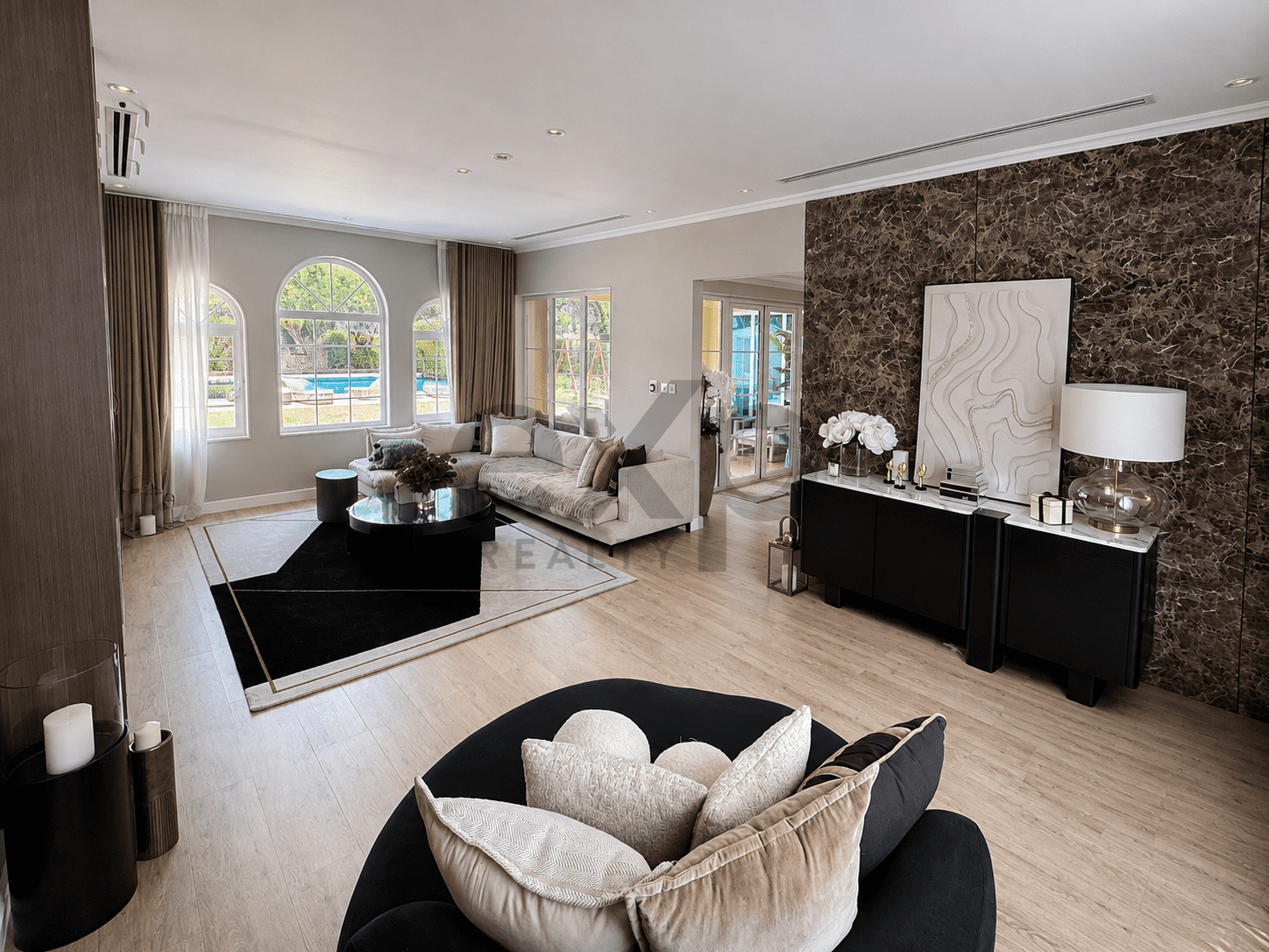 Upgraded | Corner | 8k Plot | VOT