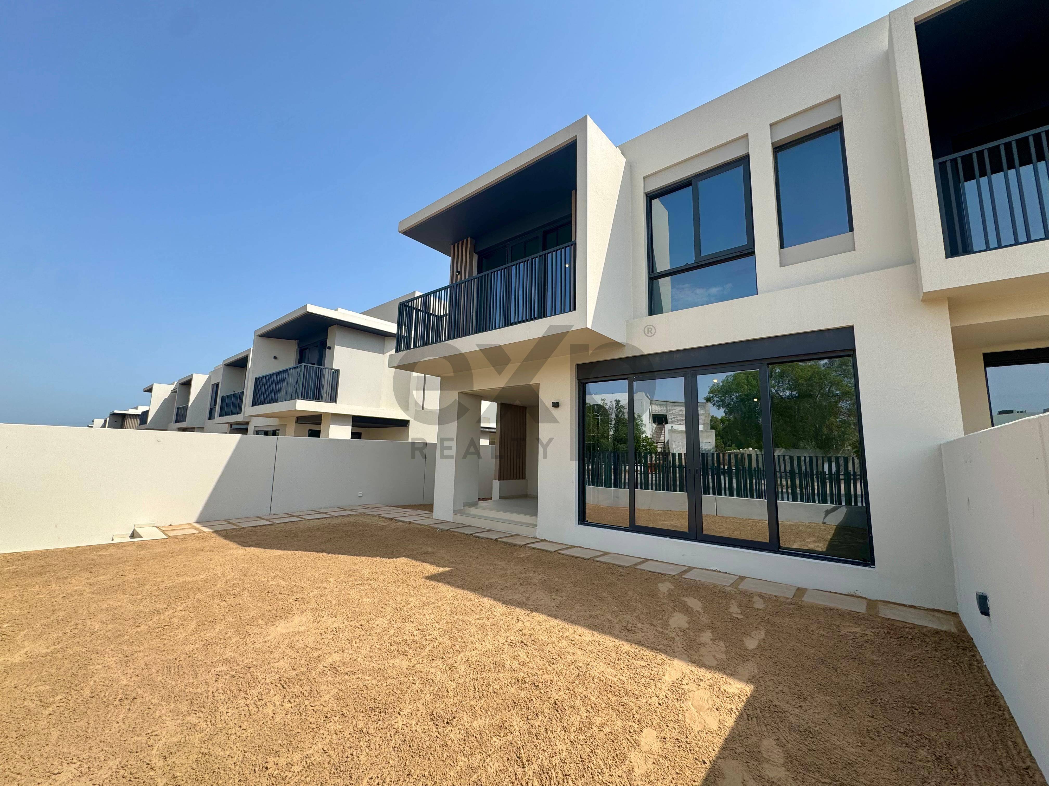 Townhouse for sale in Dubai, Jebel Ali, Dubai, 3732 ft²