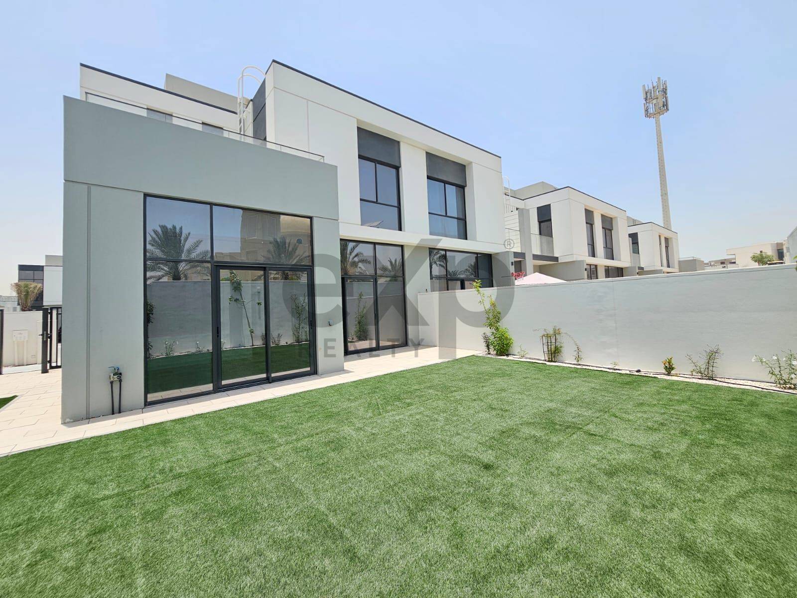 Townhouse for sale in Dubai, Al Furjan, Dubai, 3739 ft²