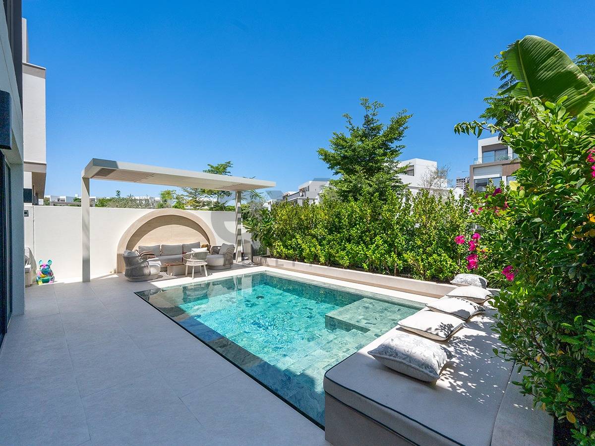 فيلا for sale in Dubai, Tilal Al Ghaf, Dubai, 2581 ft²