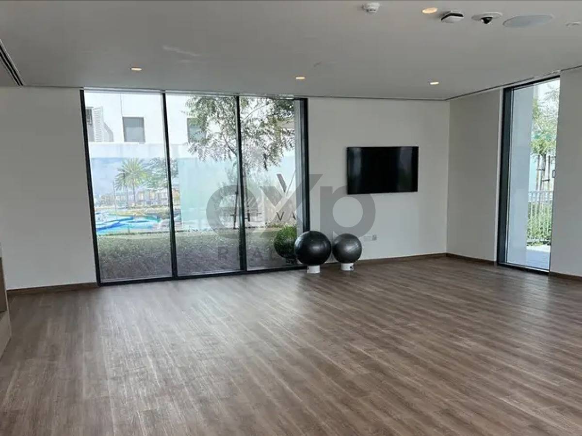 Villa for sale in Dubai, The Valley, Dubai, 1873 ft²
