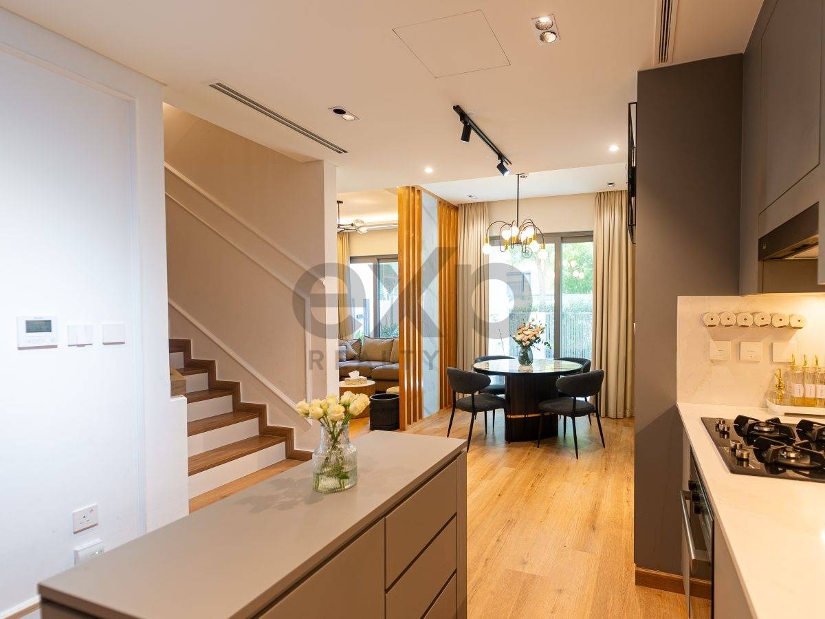TOWNHOUSE for sale in Dubai, Tilal Al Ghaf, Dubai, 1511 ft²