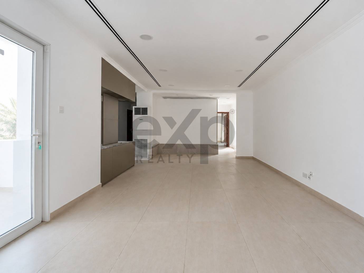 VILLA for sale in Dubai, Green Community, Dubai, 9419 ft²
