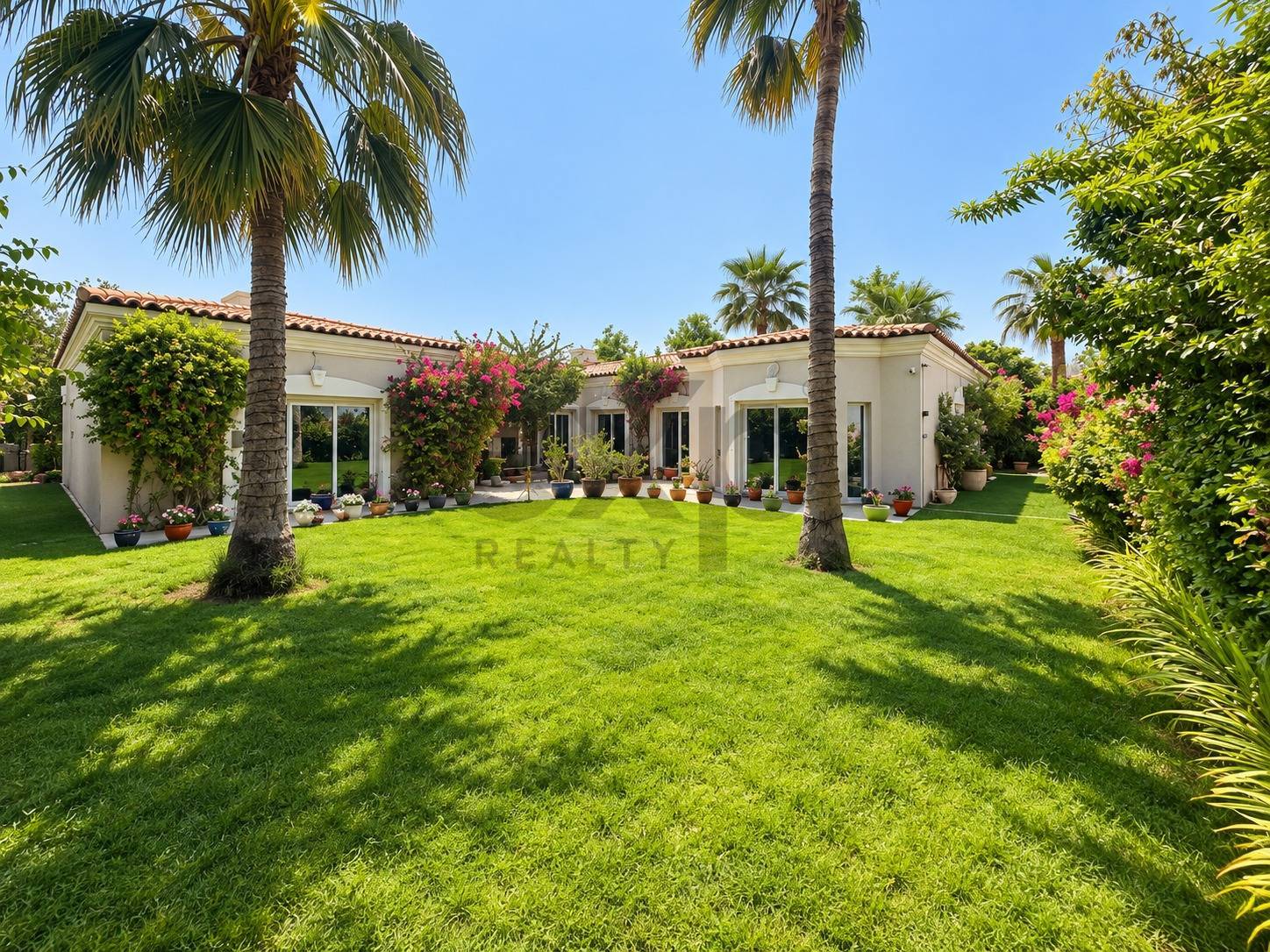 VILLA for sale in Dubai, Green Community, Dubai, 9184 ft²