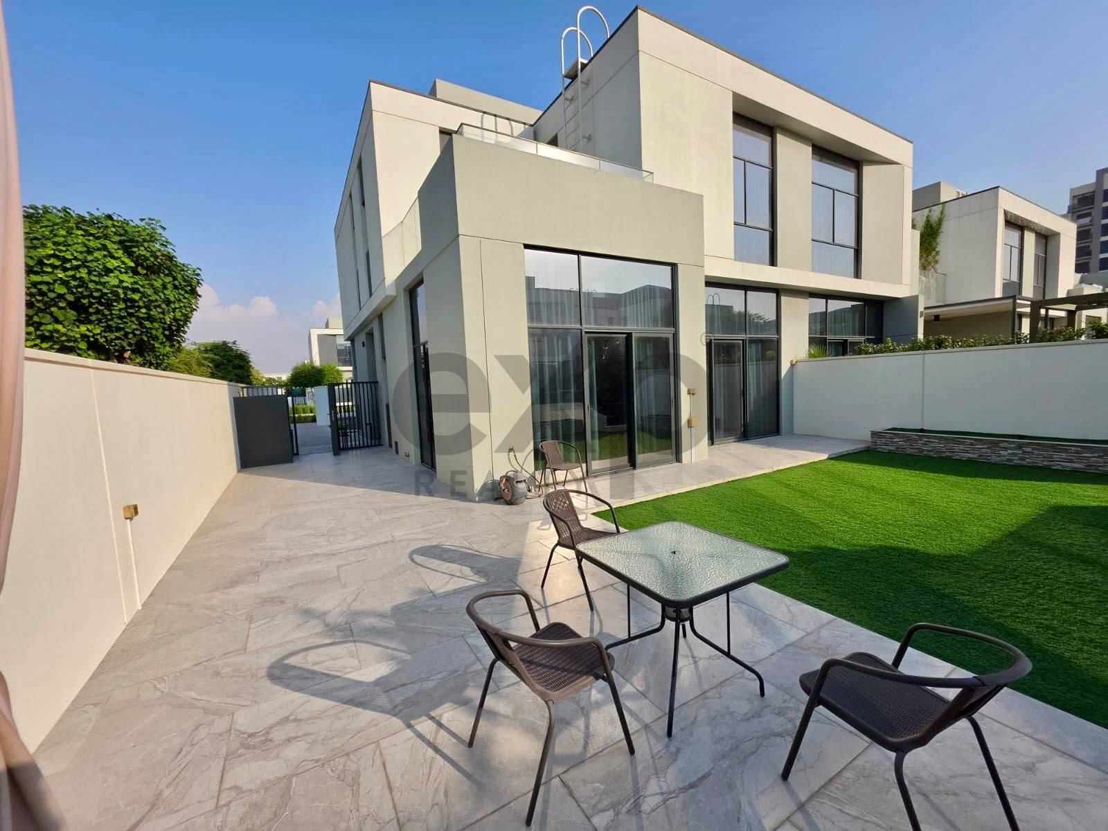 Townhouse for sale in Dubai, Al Furjan, Dubai, 3616 ft²