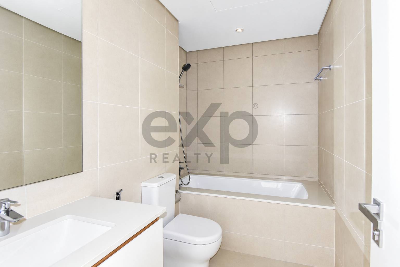 Townhouse for sale in Dubai, Arabian Ranches 2, Dubai, 2209 ft²