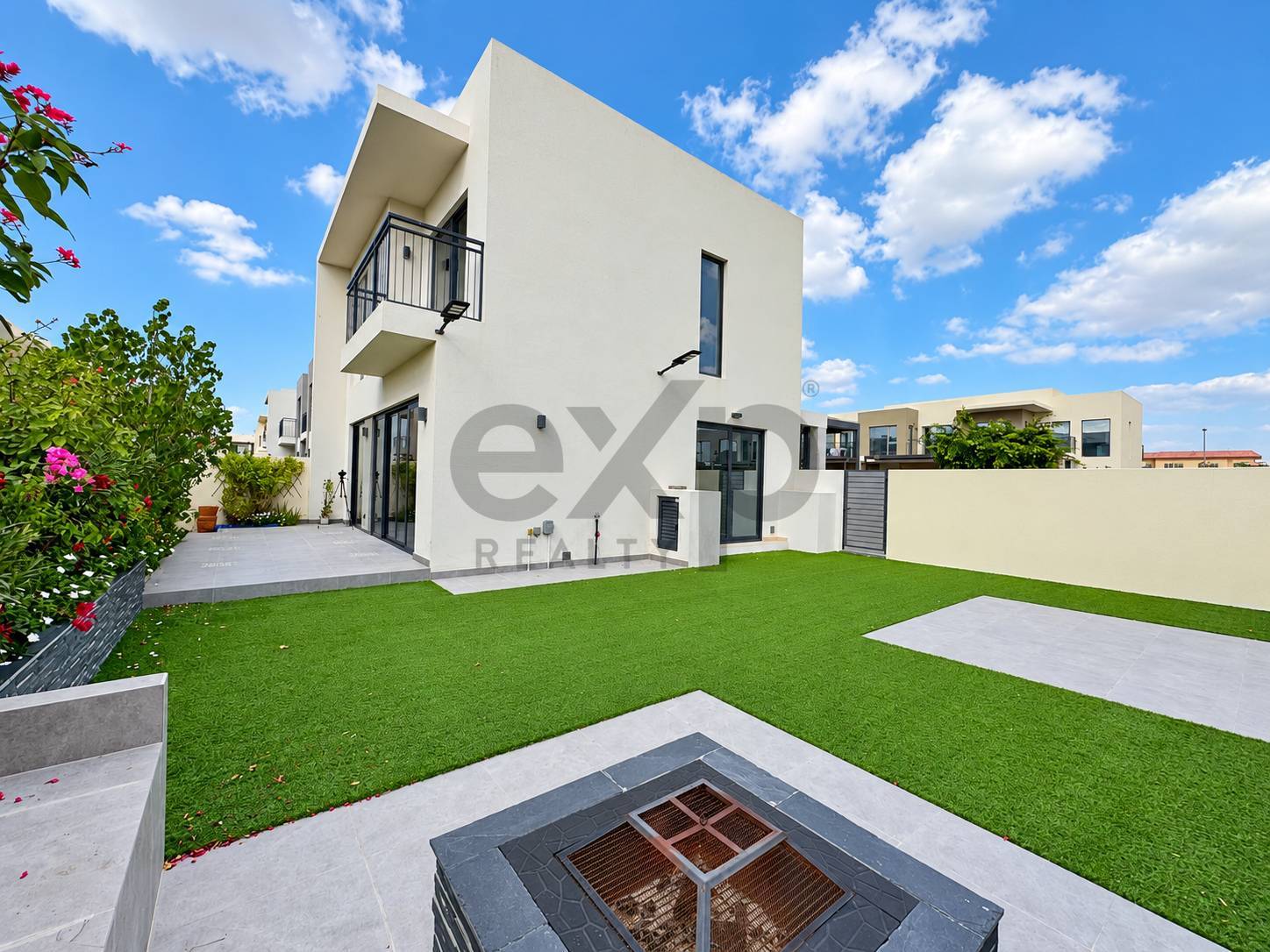 Townhouse for sale in Dubai, Arabian Ranches 2, Dubai, 2209 ft²