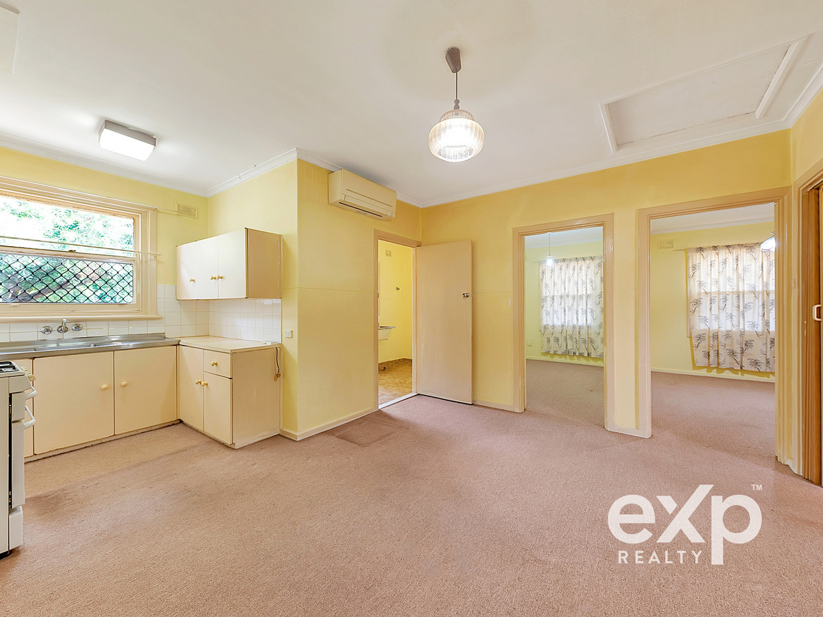 Residential for sale in Davoren Park, 29 Yarnbrook Street, Davoren Park SA 5113, 496 m²
