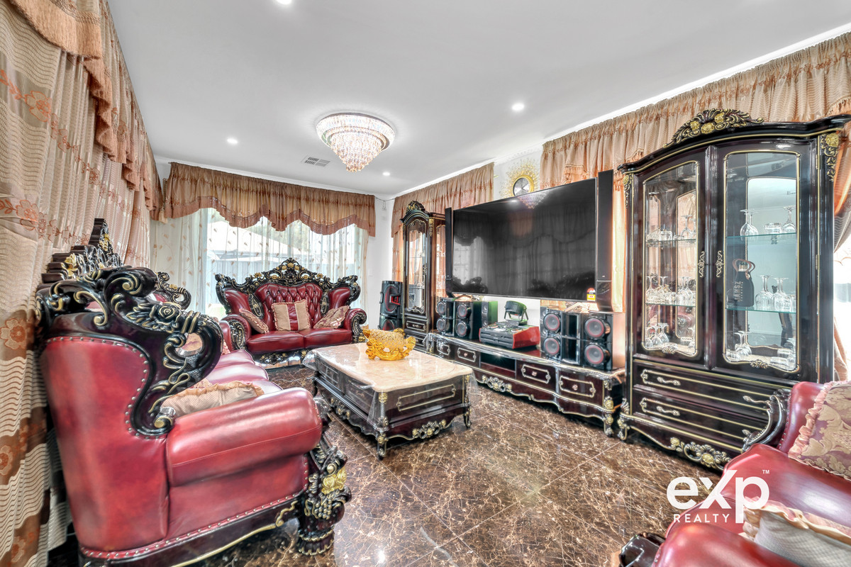 Residential for sale in Munno Para, 21 Rivitalo Avenue, Munno Para SA 5115, 440 m²