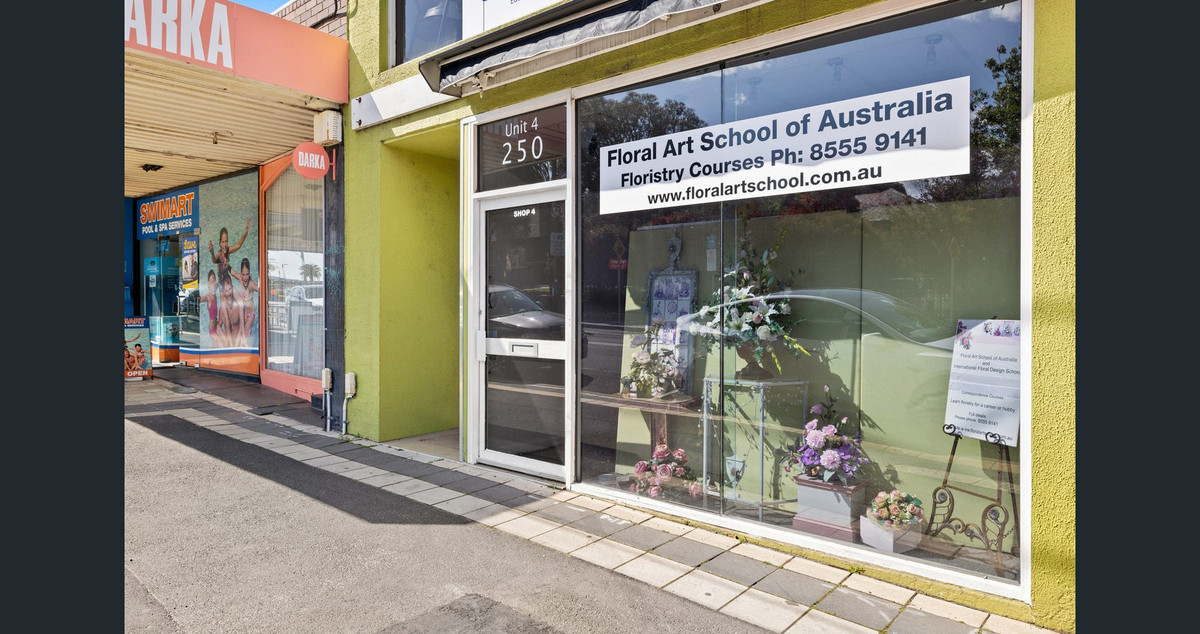 HUGE PRICE REDUCTION Desperate Sale    MUST BE SOLD        Invest/Occupy/Shop/Office/Retail