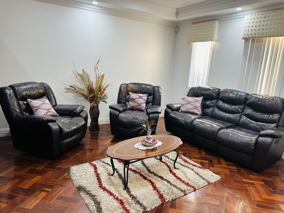 Majestic Family Home- A Dream Home in perfect location