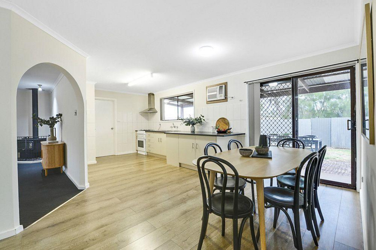 Sleek Renovations Meet a Sizeable Allotment Brimming with Possibilities
10 MERIDIAN RD SALISBURY NORTH SA 5108