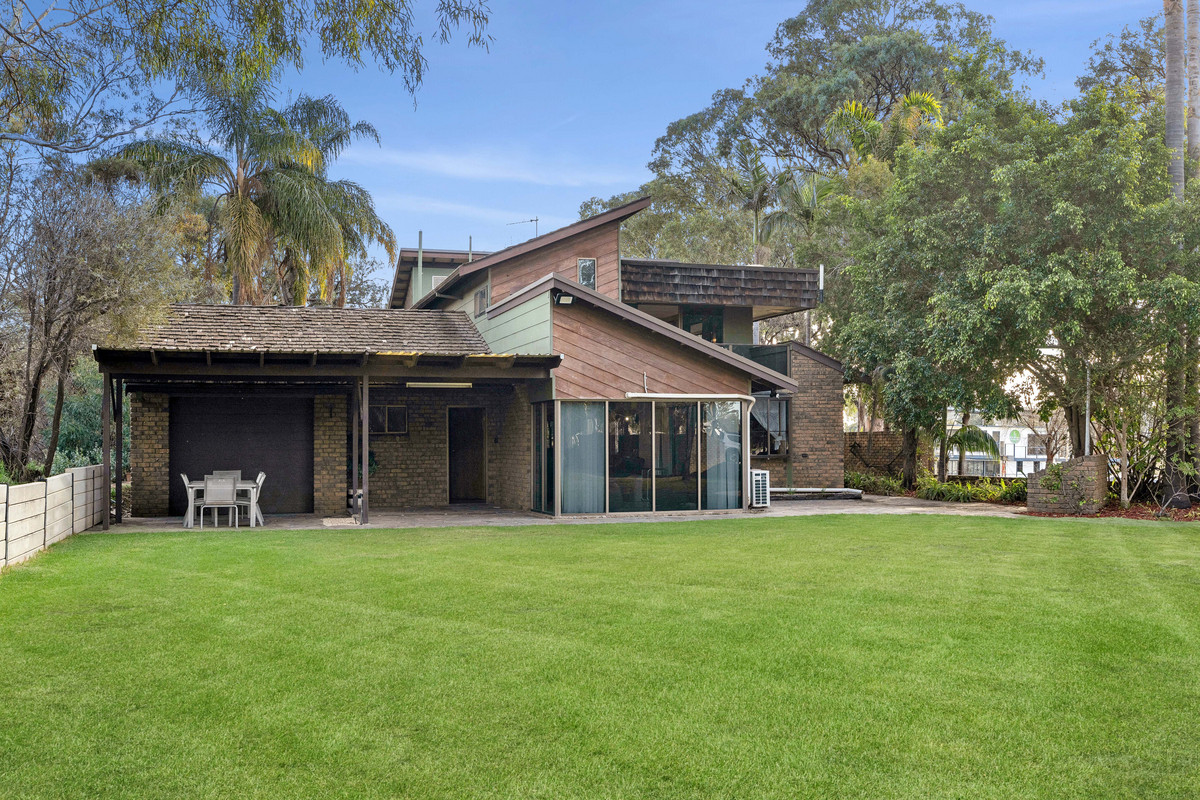 Prime Murray River Lifestyle Change & Investment – Income, Expansion & Rare Waterfront Access