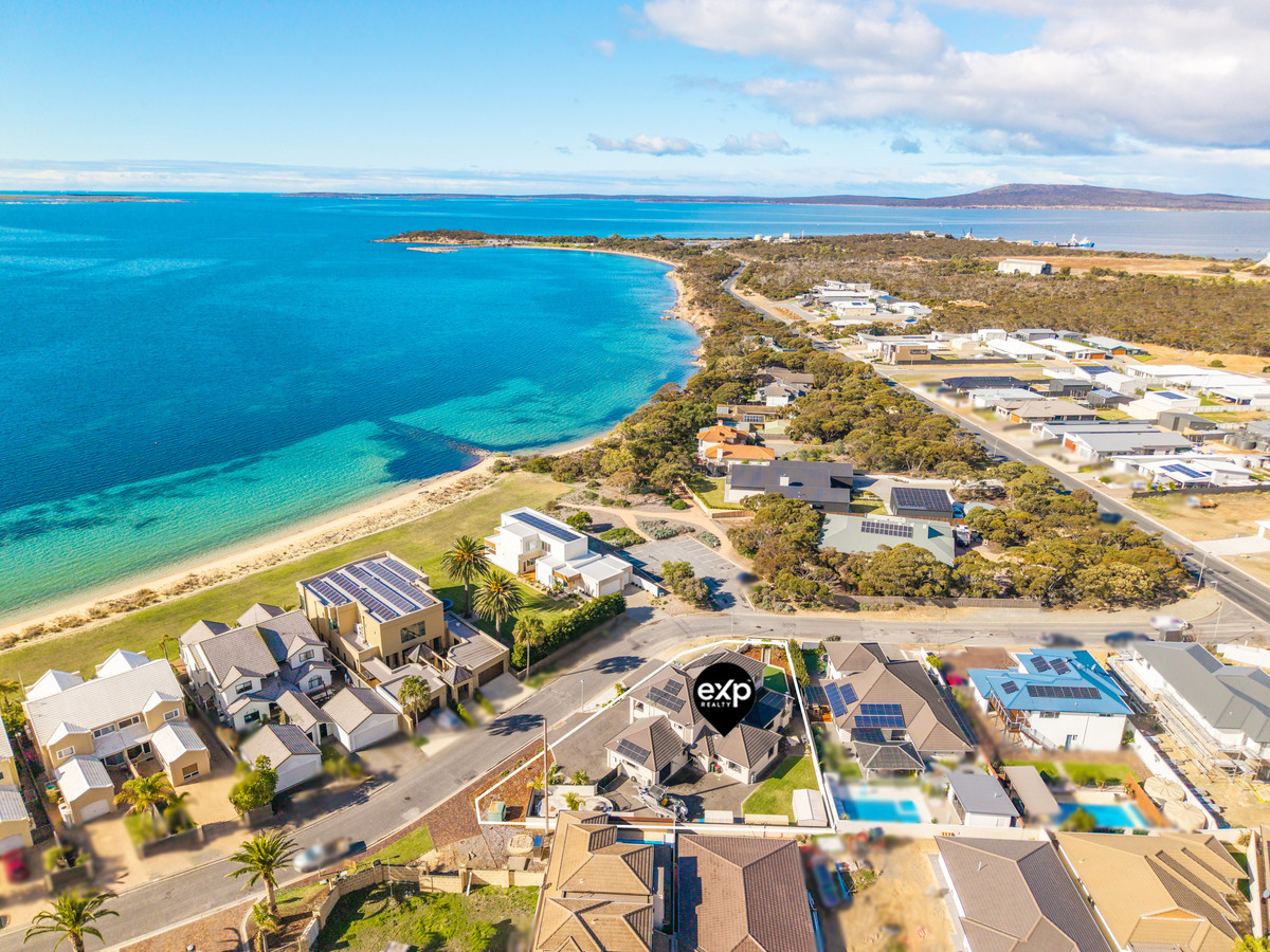 Coastal Grandeur with Unmatched Lifestyle Appeal