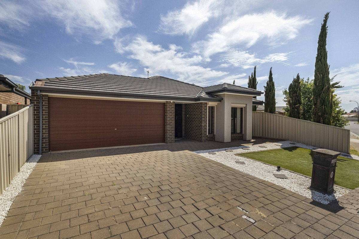 Residential for sale in Burton, 13 Kinross Avenue, Burton SA 5110, 375 m²